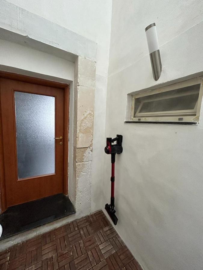 Вилла Loft In Ortigia Сиракузы Экстерьер фото
